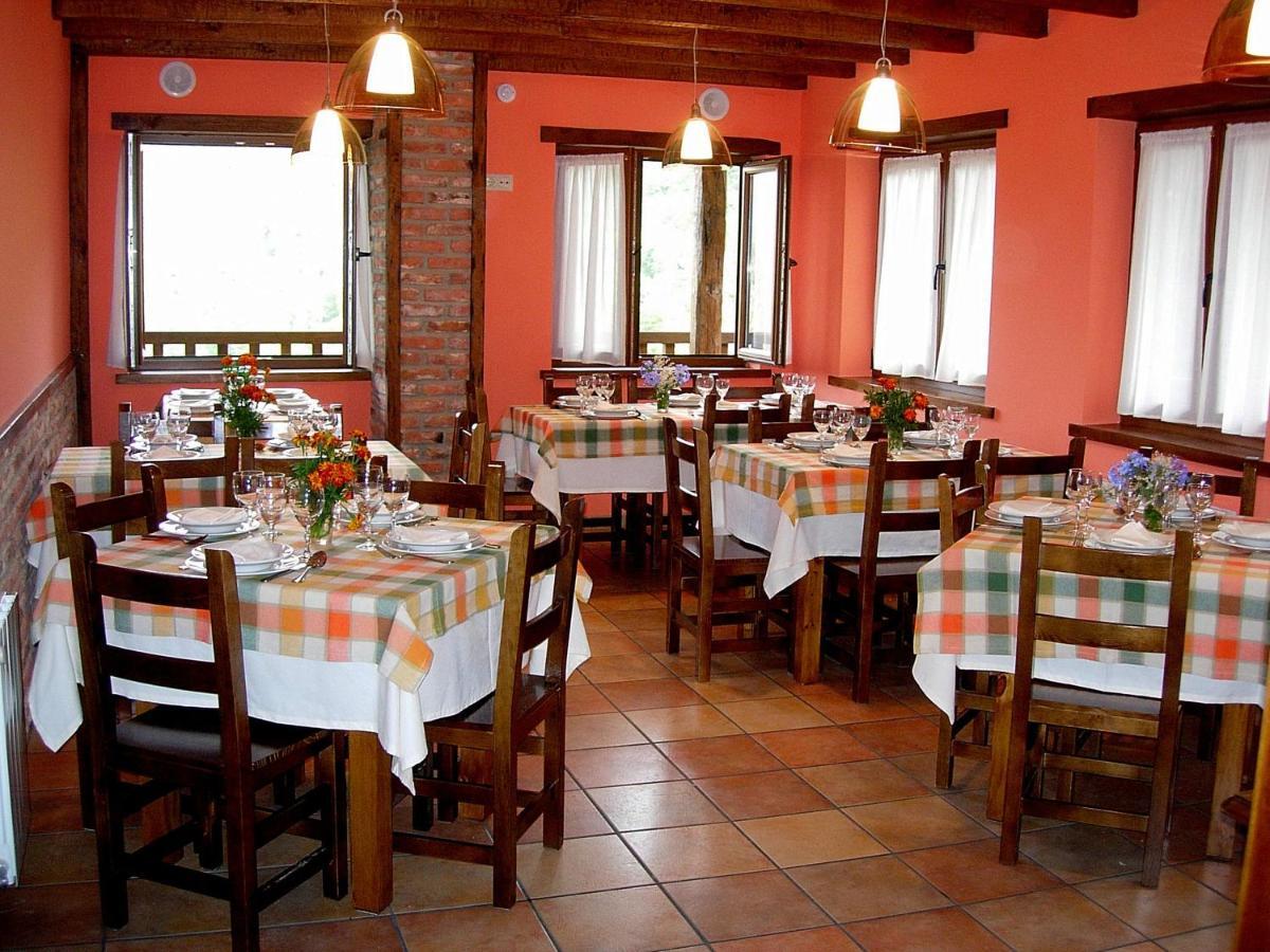 La Posada De Cucayo Dobres Екстериор снимка