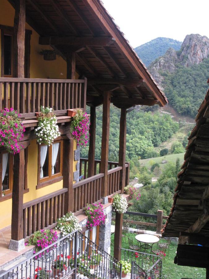 La Posada De Cucayo Dobres Екстериор снимка