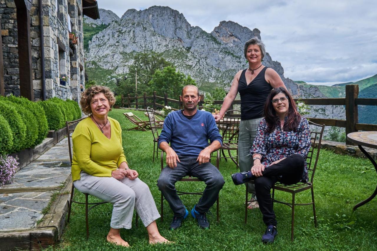 La Posada De Cucayo Dobres Екстериор снимка