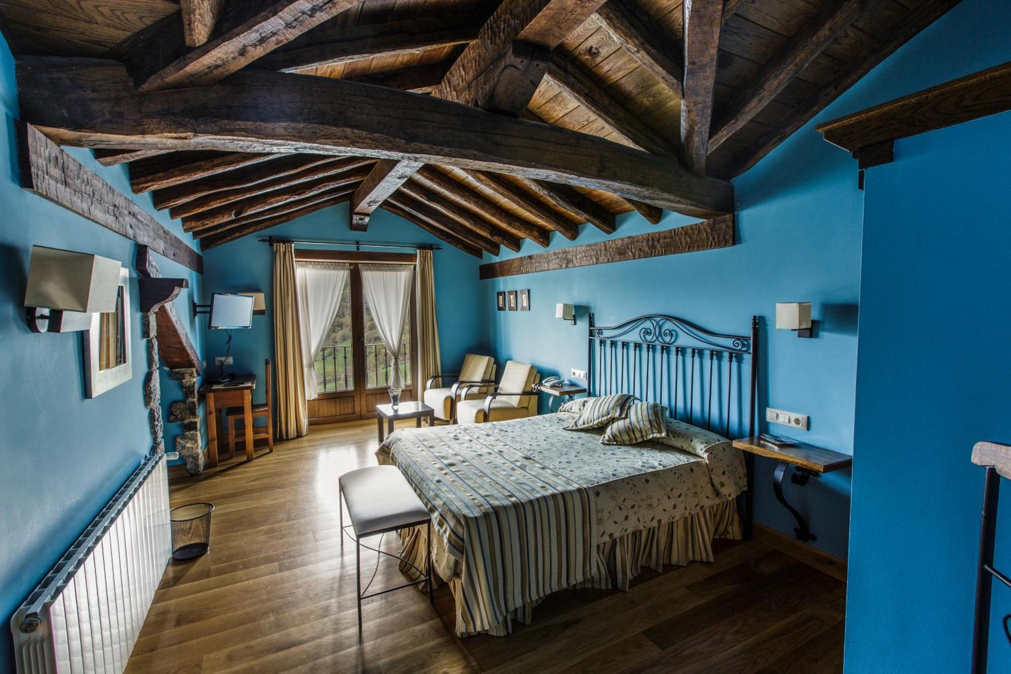 La Posada De Cucayo Dobres Екстериор снимка