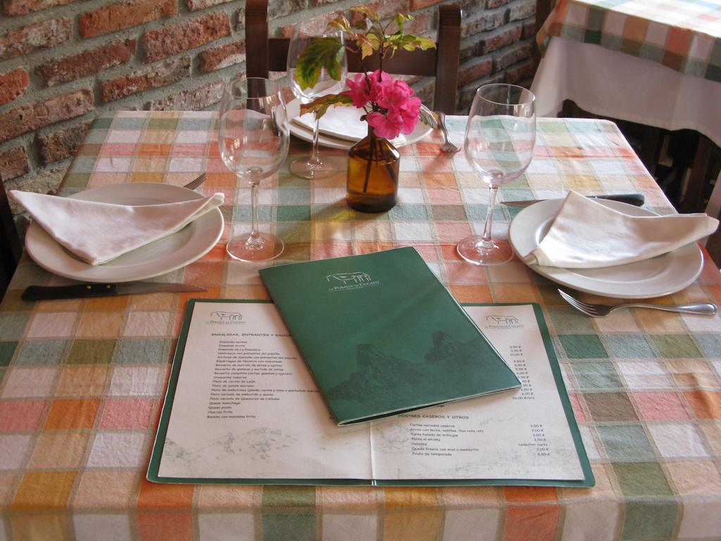 La Posada De Cucayo Dobres Екстериор снимка
