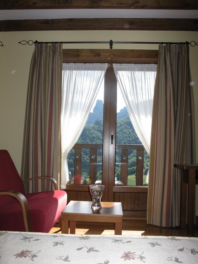 La Posada De Cucayo Dobres Екстериор снимка